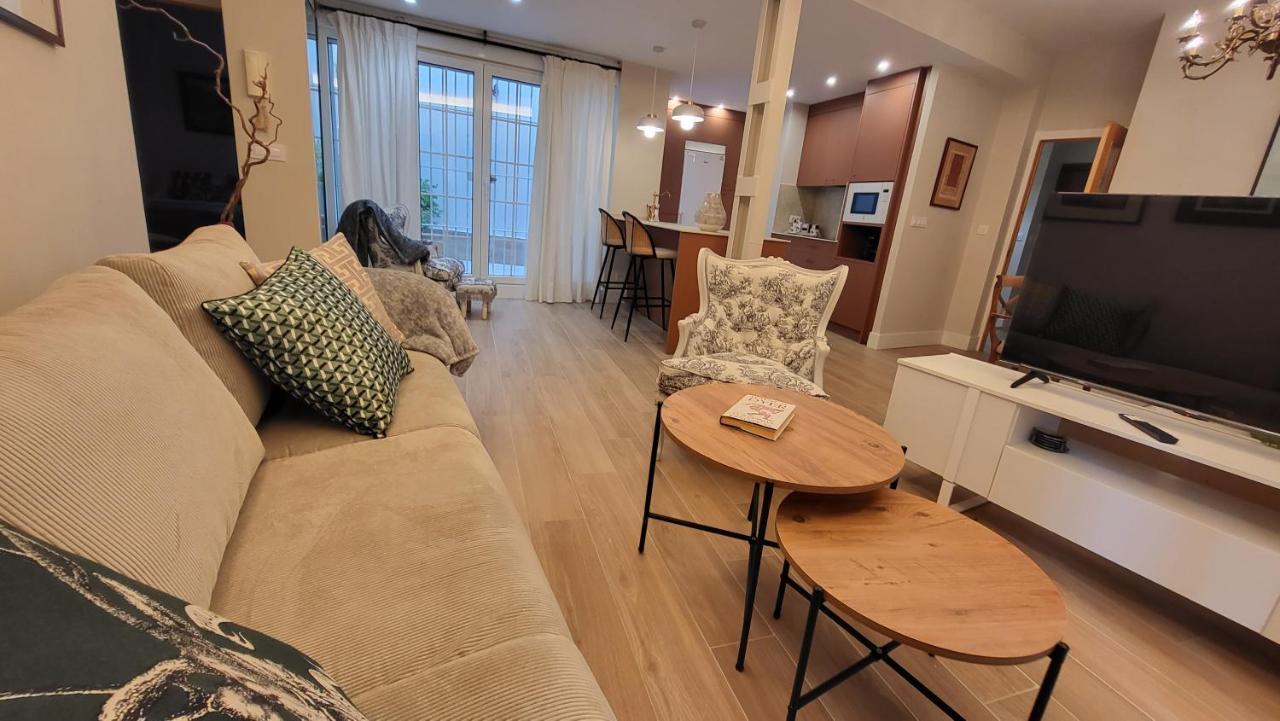 Rentalsevilla En La Plaza Del Salvador Apartamento