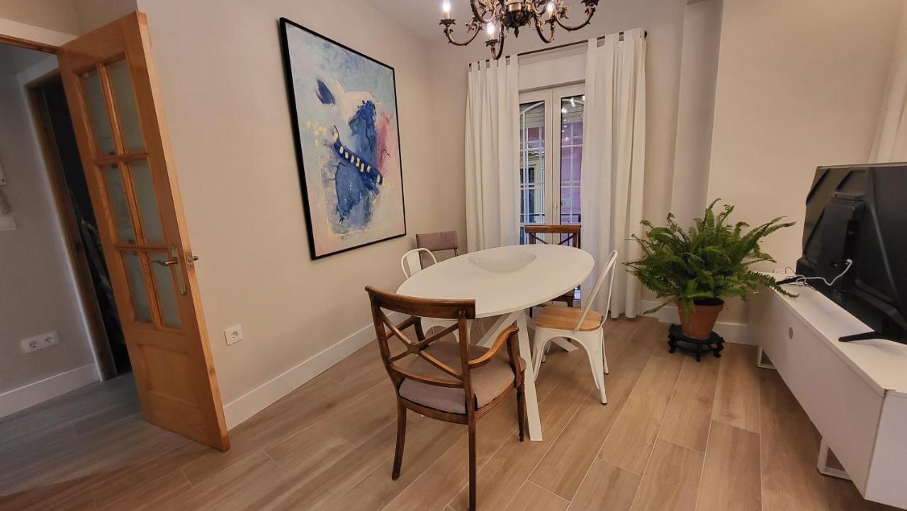 Apartamento Rentalsevilla En La Plaza Del Salvador Sevilla